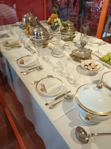 20260604-3-Arts_table_03
